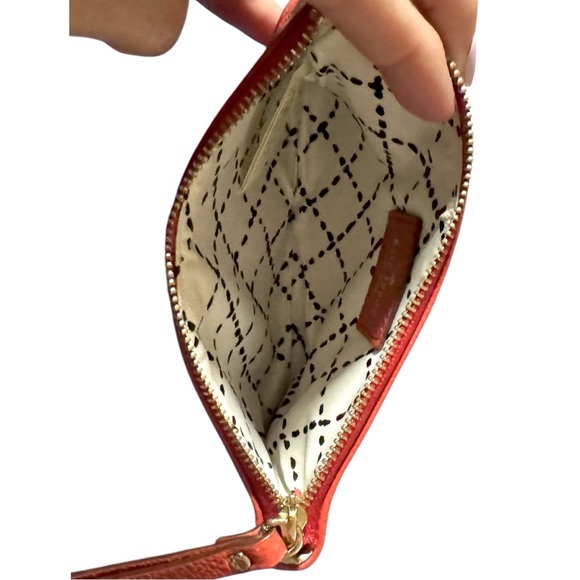 Kate Spade Southport Avenue Jenny Wristlet WLRU1900 Leather Dynasty Red Aug 2014 - Picture 6 of 16